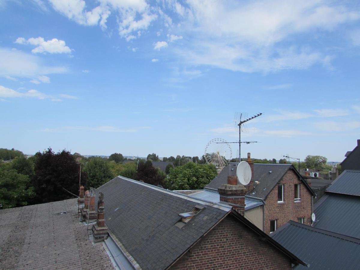 Les Gites De Claire Honfleur Eksteriør bilde